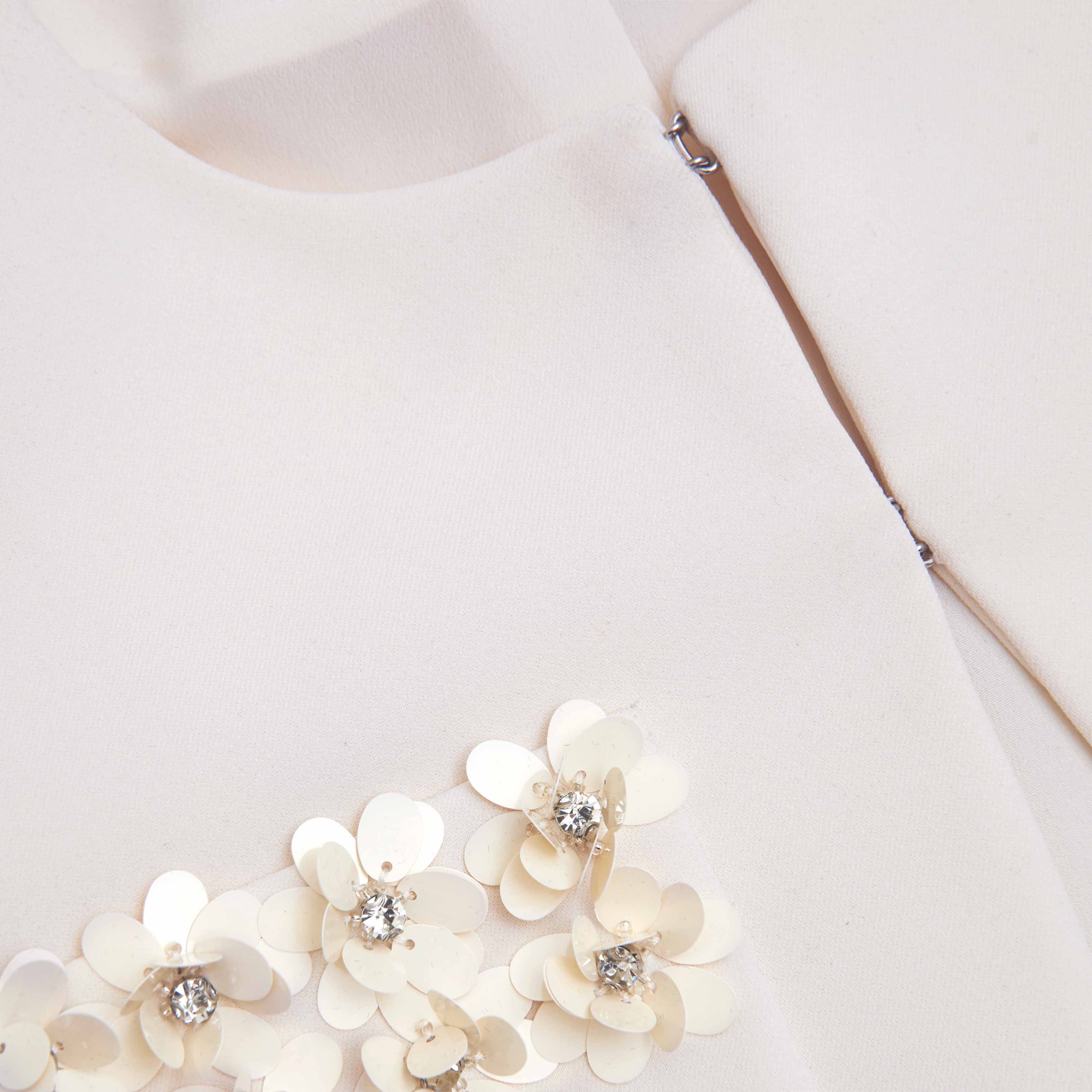 Cream Crepe 3D Sequin Jacket - Image 5
